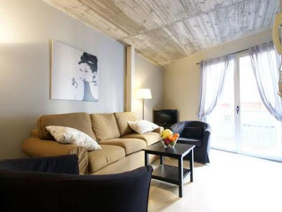 Borne Lofts Apartment Barcelona Luaran gambar